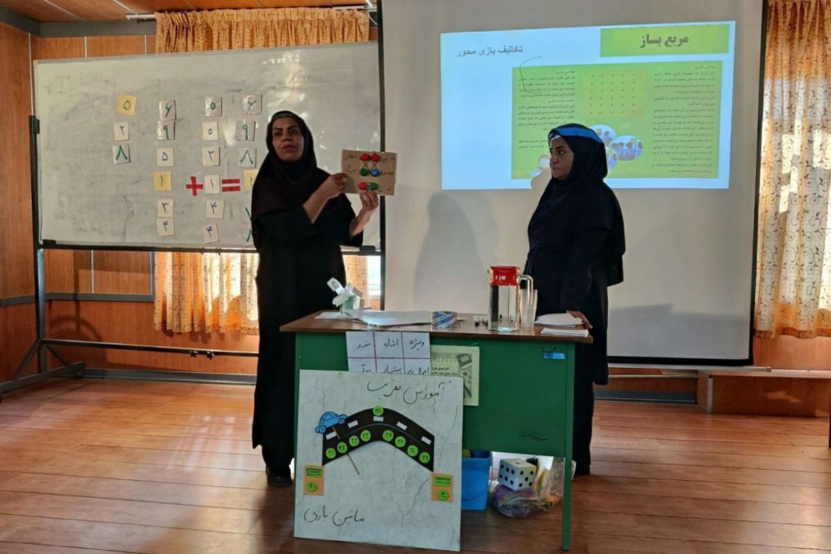 جادویِ توانا در دستانِ معلمانِ ری