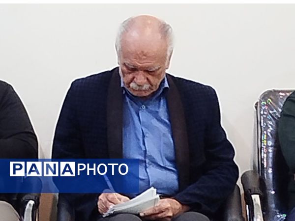 نشست خبری اصحاب رسانه کاشمر با مسئولین زیارتگاه آیت الله مدرس ره