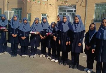 طرح دانایی در دبیرستان سادات زارچ