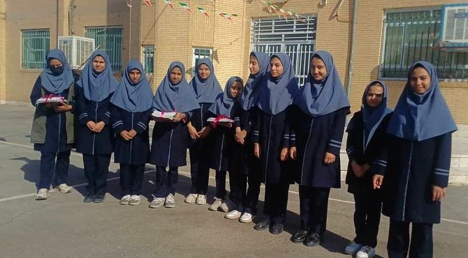 طرح دانایی در دبیرستان سادات زارچ