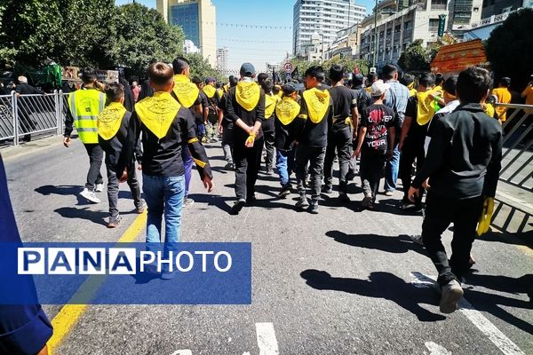 کاروان دانش‌آموزی «سه روز در بهشت» نیشابور