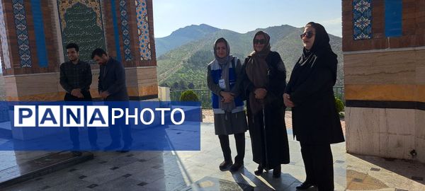 غبارروبی مزار شهدای گمنام در جبل النور شیرکوه شیروان