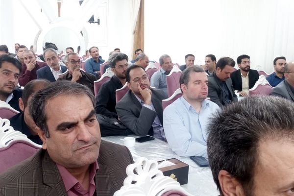 ویژه برنامه در مسیر دانایی در کاشمر