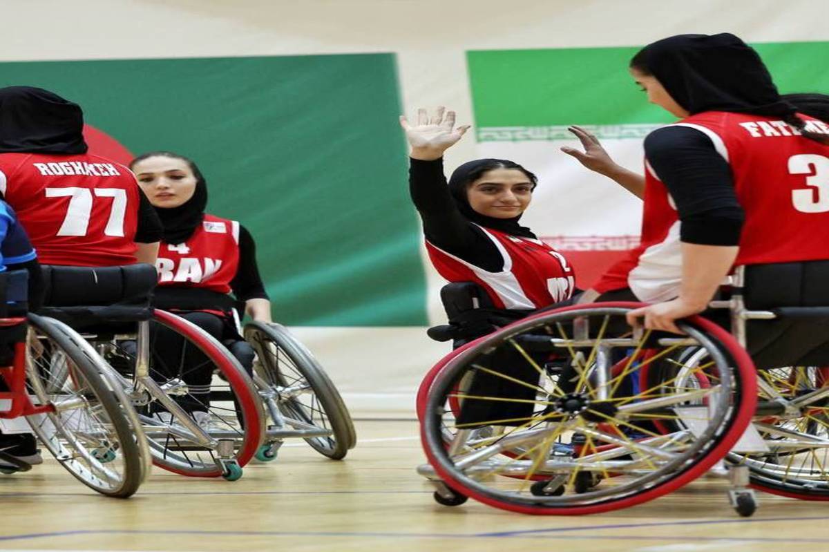 یک گام تا پرتار طلایی/ تیم‌ بسکتبال با ویلچر سه در سه دختران فینالیست شد