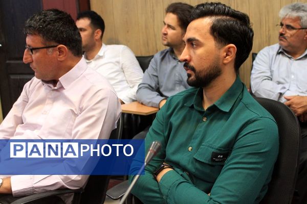 برگزاری نشست بصیرتی جهاد تبیین پیشرفت مدارس در بهارستان‌دو