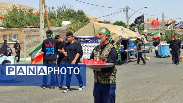 سوگواری روز عاشورا در شهر کهک قم
