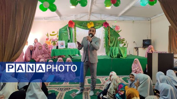 جشن ولادت حضرت علی( ع) و روز پدر در دبستان شاهد حاج تقی آقا بزرگ ناحیه یک مشهد