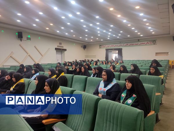 انتخابات هیئت‌رئیسه شوراهای دانش آموزی در شهرستان کاشمر