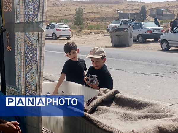 موکبی با رنگ و بوی مقاومت و شهادت 