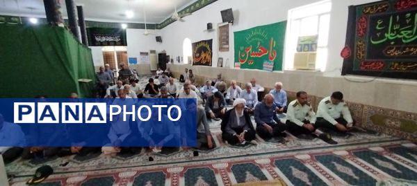 حضور پرشور مردم فین در میعادگاه نماز جمعه