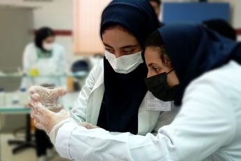 شهرستان بن میزبان بیست‌وسومین دوره از مسابقات آزمایشگاهی