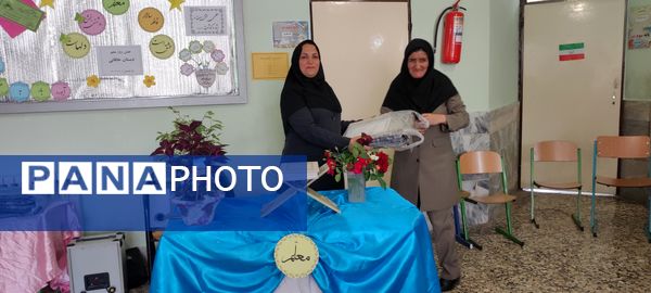 جشن روز معلم در مدرسه شهید احمد خاقانی شیروان