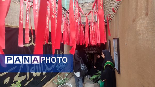 عزاداری نوجوانان بنت الهدی‌ در شب هشتم محرم