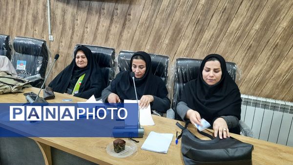 برگزاری جلسه توانمندسازی مسئولان سازمان دانش‌آموزی کهگیلویه و بویراحمد در یاسوج