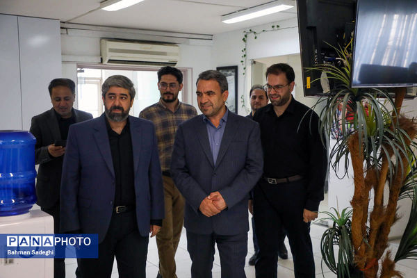 بازدید احمد محمودزاده معاون وزیر آموزش و پرورش از خبرگزاری پانا