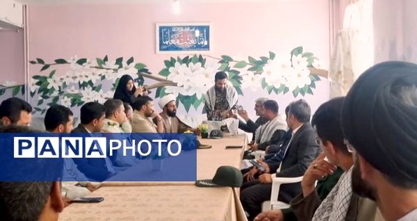 آیین افتتاحیه طرح بازگشایی مدارس و زنگ ایثار و مقاومت در شهرستان صالح آباد