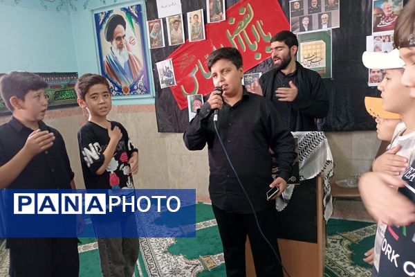نوجوانان در مسیر حضرت قاسم (ع)، مراسم «احلی من العسل» در دبستان شیخ جنید (ره)