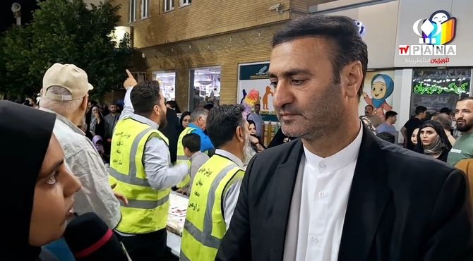 آماده سازی شیرینی ۶۰ متری به مناسبت سالروز ولادت امام رضا(ع) در قم