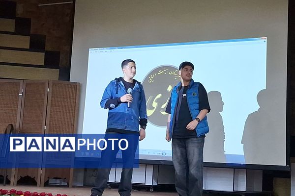 جشن میلاد بانوی دو عالم و گرامیداشت مقام مادر در دبیرستان رازی شیراز 