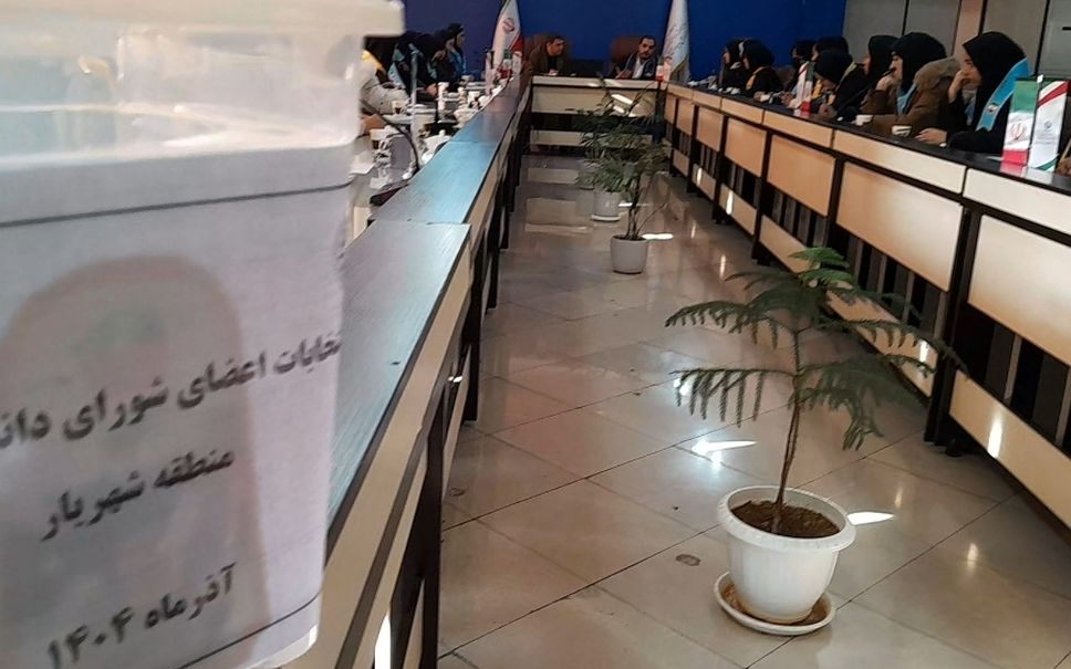 انتخابات مرحله منطقه‌ای شوراهای دانش‌آموزی مدارس شهریار