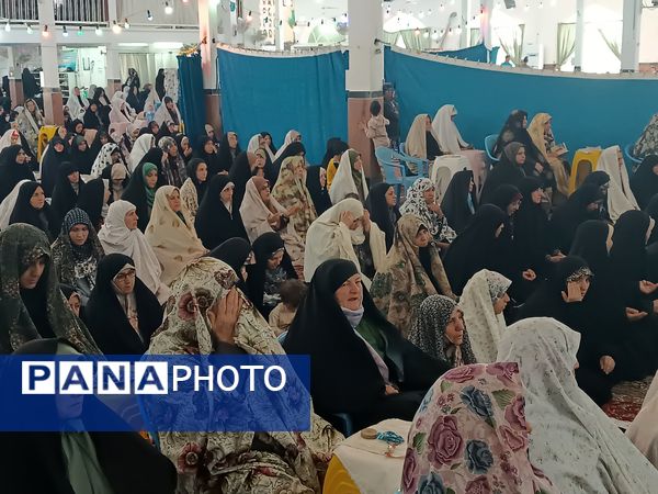پایان یک ماه بندگی خداوند و نماز عید فطر در گناباد