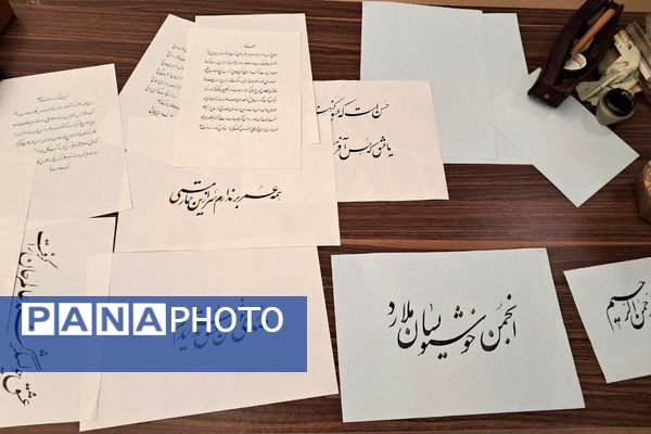 برگزاری نمایشگاه خوشنویسی به مناسبت هفته فرهنگی در ملارد 
