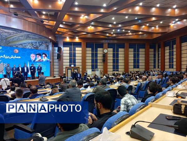 برگزاری همایش بزرگ بچه‌های مسجد به‌مناسبت روز جهانی مسجد در همدان