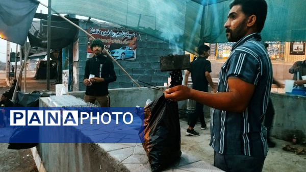 جاماندگان اربعین در مسیر شاه قطب‌الدین حیدر شهرستان رودان