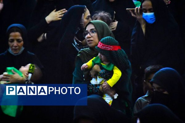 همایش بزرگ شیرخوارگان حسینی در زابل 
