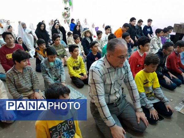 ضیافت افطار در کانون پرورشی و فکری کودکان و نوجوانان کاشمر