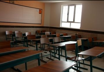 آماده سازی مدرسه شهید چمران ارومیه برای زنگ مهر