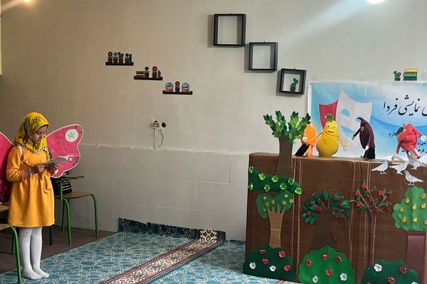 رقابت هنرمندان کوچک در جشنواره هنرهای نمایشی فردا  ،ملارد