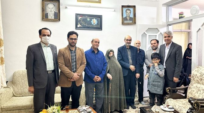 تکریم و بزرگداشت  مادر معلم شهید هادی شهابیان 