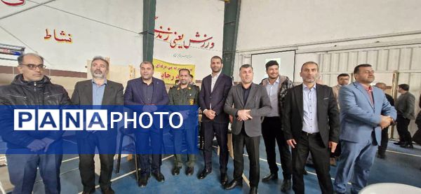 افتتاح نمایشگاه دست‌سازه‌های هنرجویان هنرستان‌های محمودآباد 