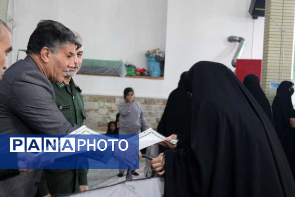 جلوه‌هایی از حلقه‌های صالحین نوجوانان بسیجی در شهر جعفریه