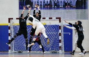 لیگ برتر هندبال زنان؛ استقلال و سپاهان در هفته نخست با بُرد شروع کردند