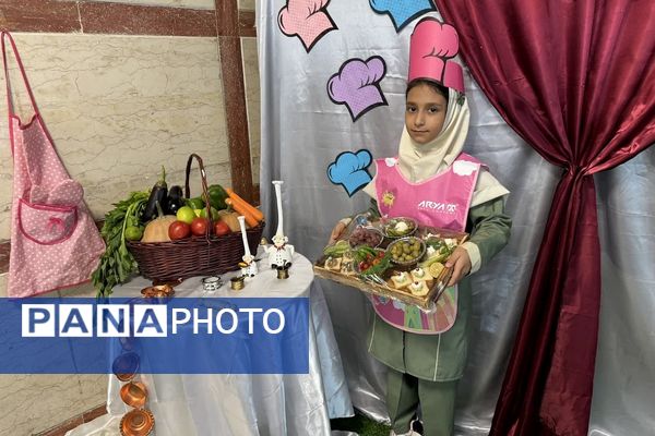 برگزاری مراسم صبحانه سلامت در دبستان نیلوفر رفیعی ناحیه دو شهرری 