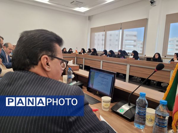 کارگاه توانمندسازی مدیران در ناحیه سه مشهد مقدس