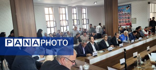 نشست شورای اداری استان در شهرستان سامان‌
