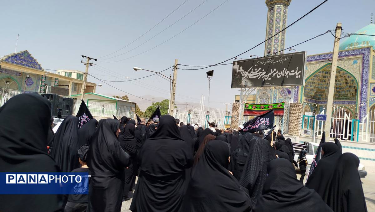 حماسه جاماندگان اربعین در محلات و نیمور؛ تصاویری از عشق و ارادت