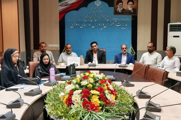  برگزاری دوره توانمندسازی نیروهای جدیدالورود حوزه پرورشی در رودان