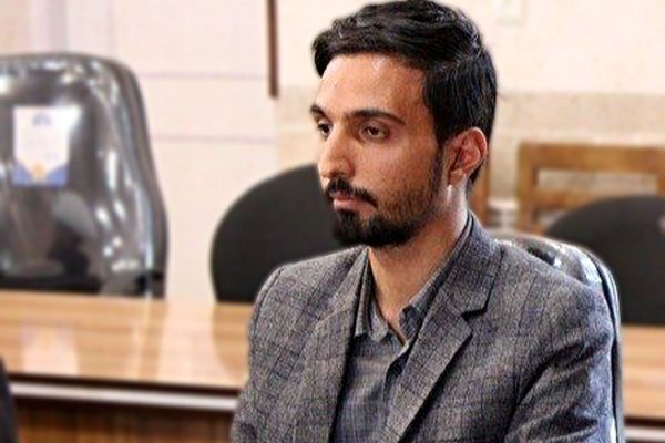آغاز سال تحصیلی در مدارس شهرستان بن با طنین دلنشین نماز جماعت
