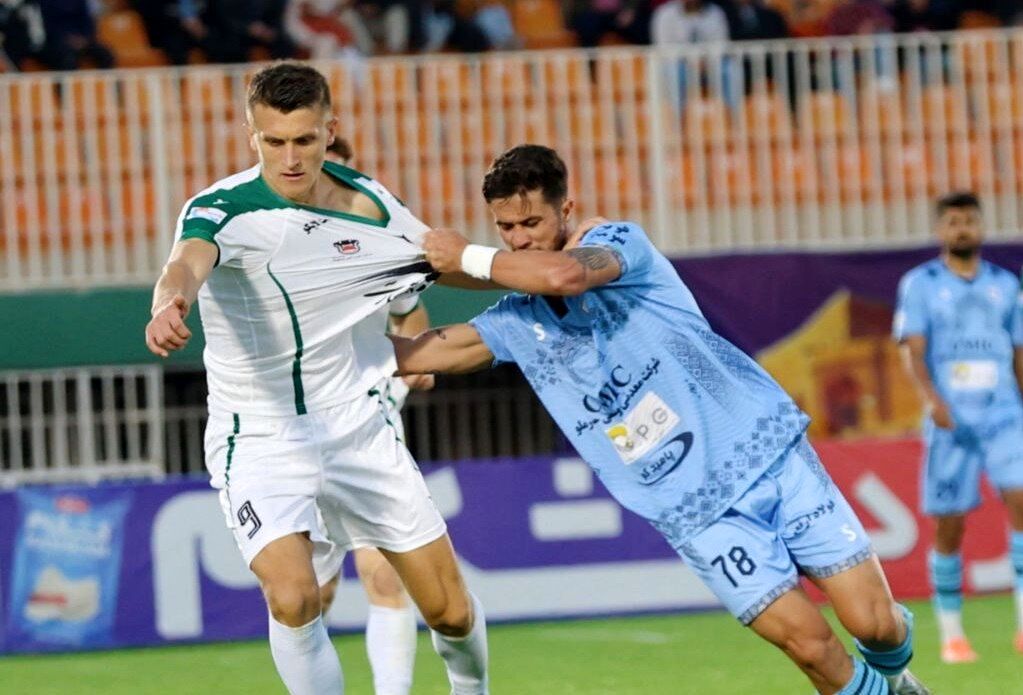 فوتبال جام حذفی؛ صعود مس رفسنجان چادر ملو و پیکان