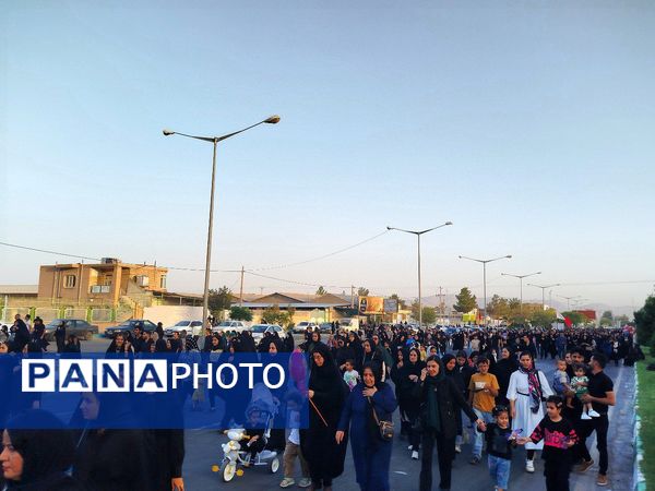 حرم تا حرم؛ میزبان قدم عاشقان اربعین 
