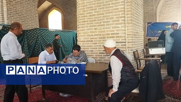 میز خدمت اداره آموزش و پرورش نیشابور در هفته دوم آبان ماه