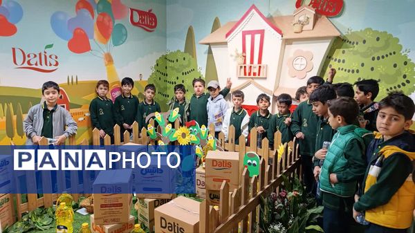 بازدید دانشآموزان دبستان پسرانه حضرت جوادالائمه (ع) از مرکز استاندارد یزد