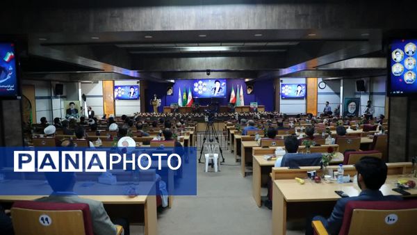 مراسم بزرگداشت استاندار شهید پرواز اردیبهشت در قم