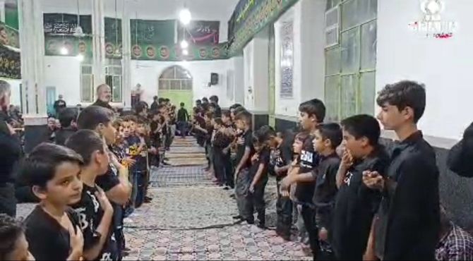 دل‌های کودکان و نوجوانان کلاته‌رودبار در شب پنجم محرم بی‌تاب کربلا بود