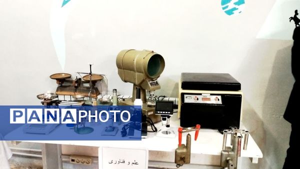 نمایشگاه  دستاوردهای علمی و تحقیقاتی دانش‌آموزان کلات