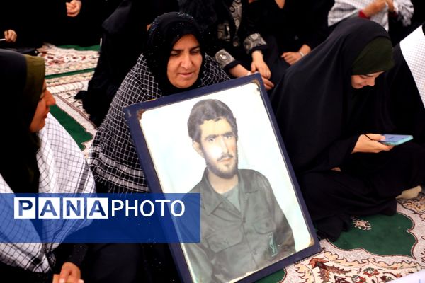 اجتماع همایش «شکوه اقتدار» بسیجیان در لنده